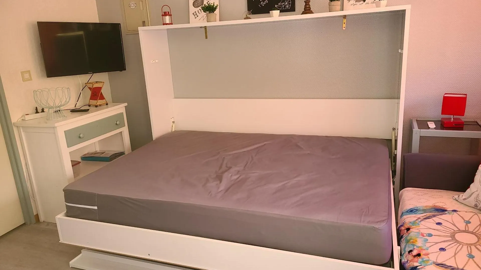 Studio St Lary village-vue montagne. Saint-Lary-Soulan Appartamento
